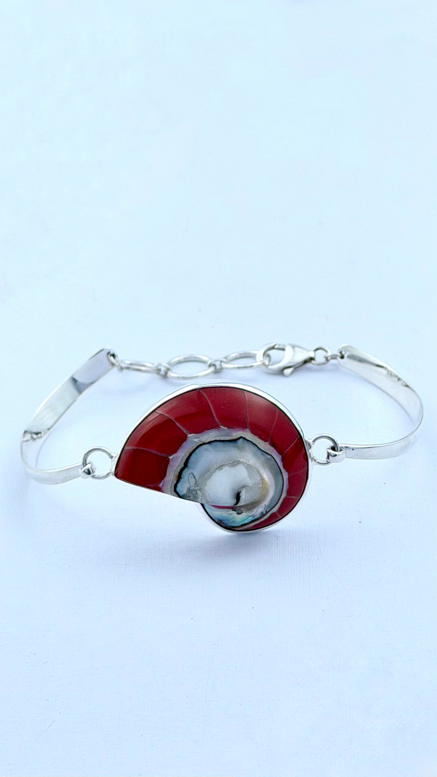 Shell Red Bracelet