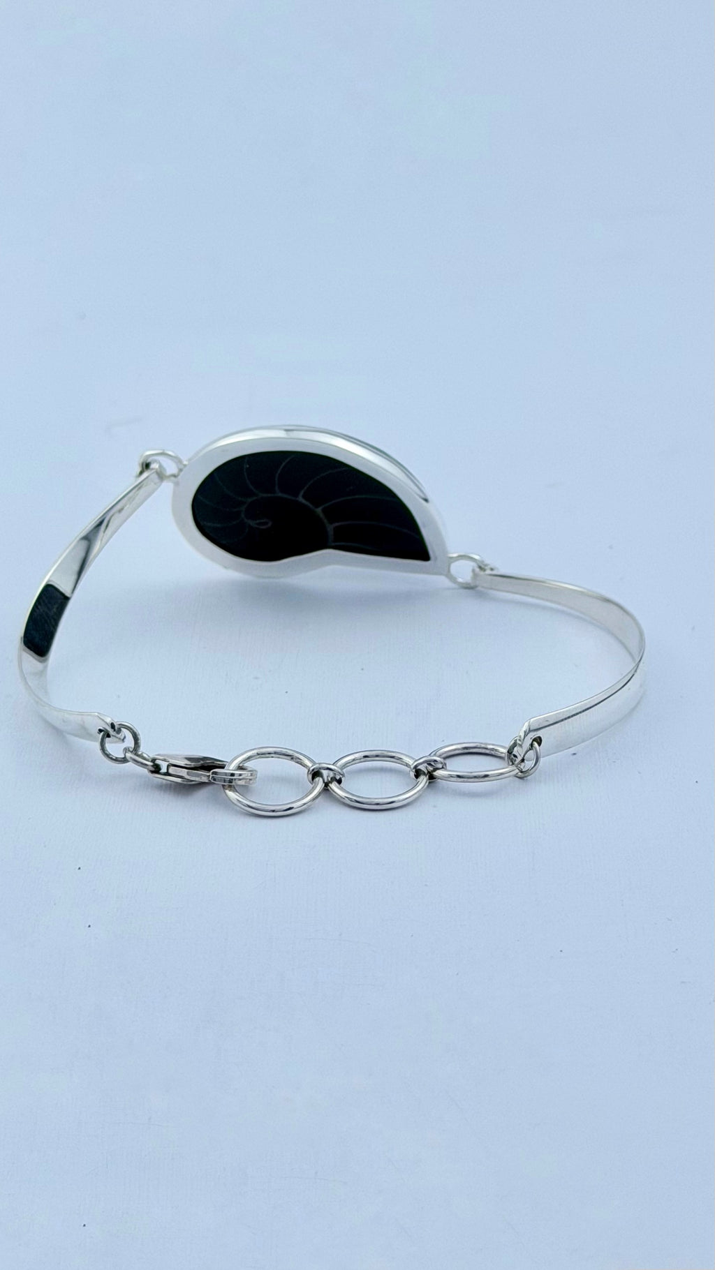 Shell Black Bracelet