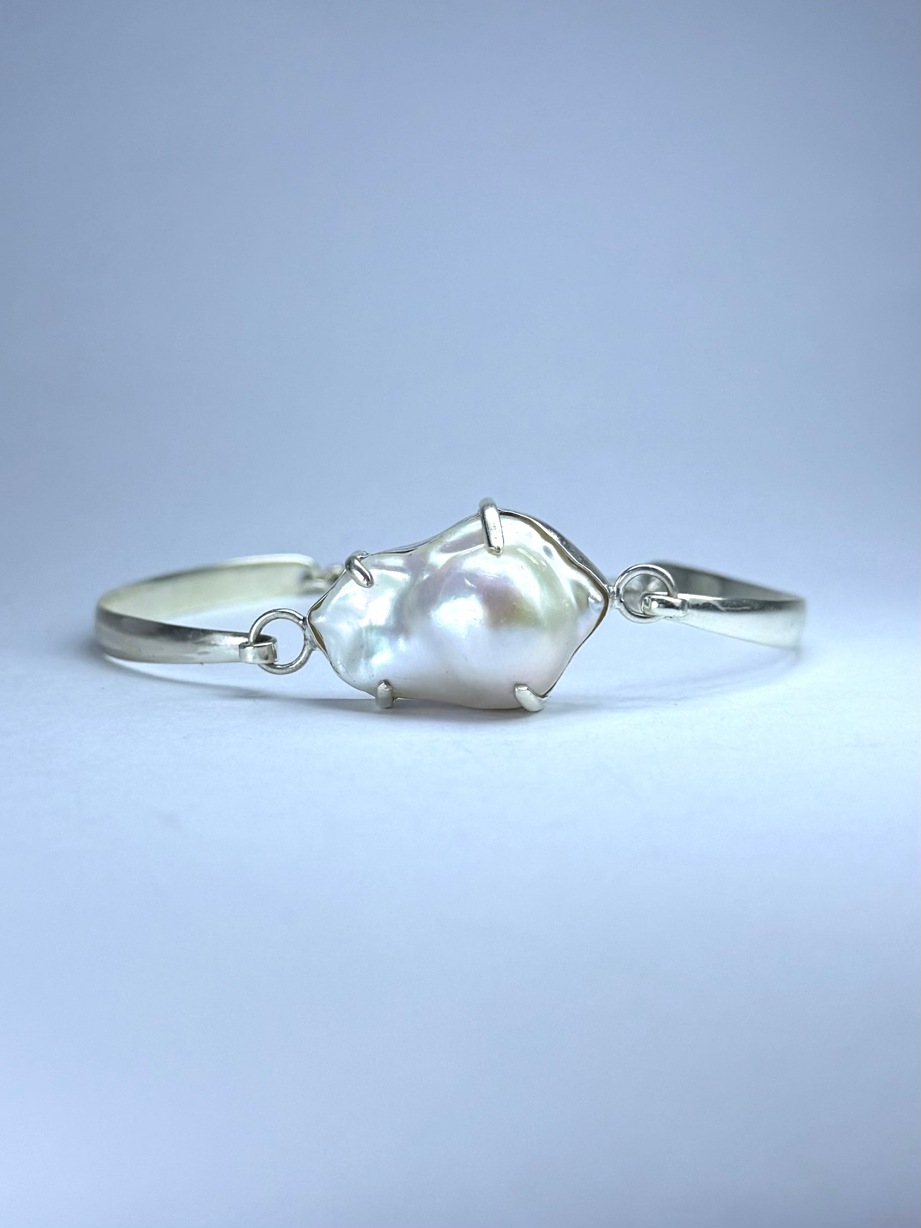 White Pearl Bracelet