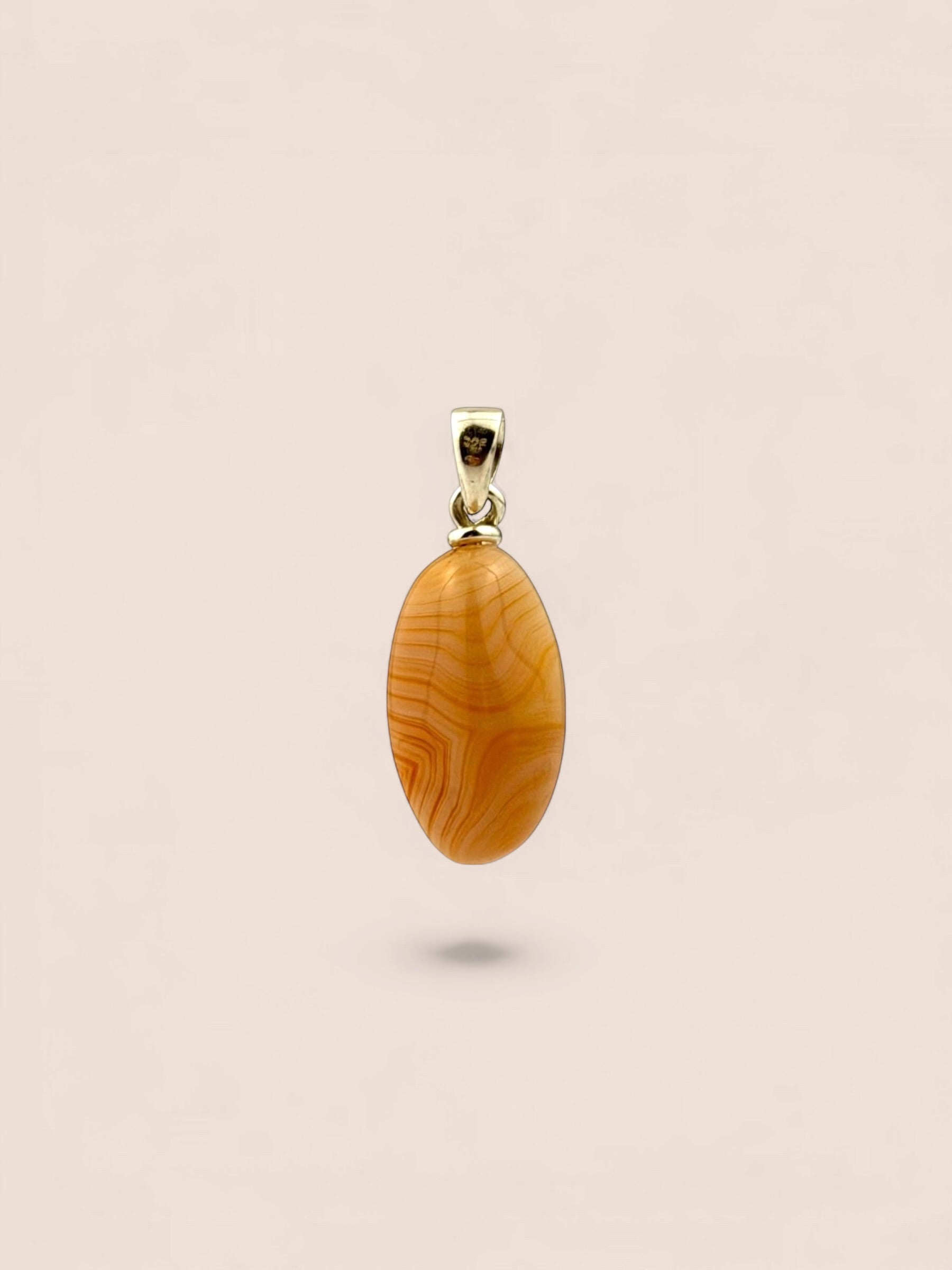 Agate Pendant 110