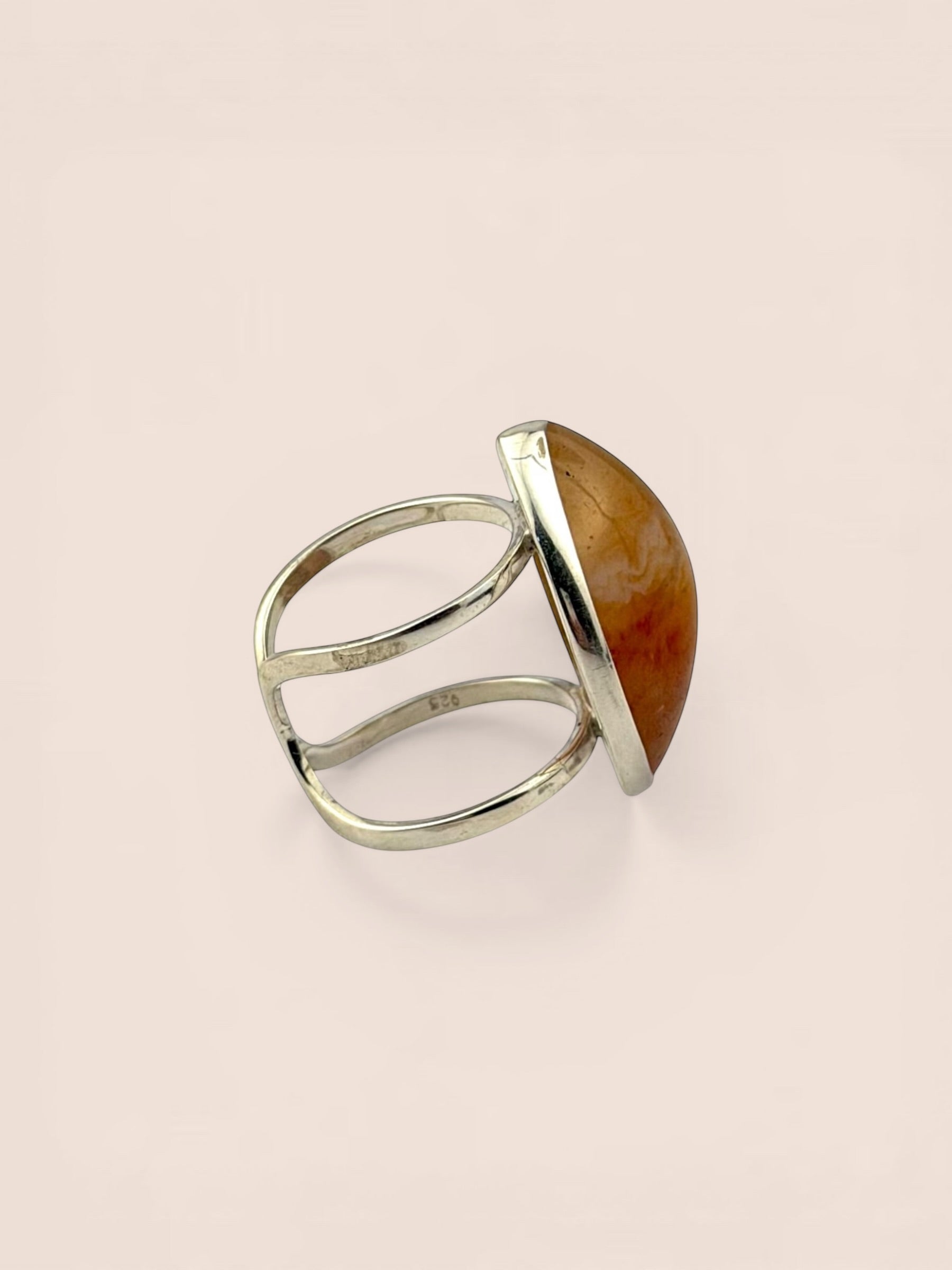 Agate Ring 110