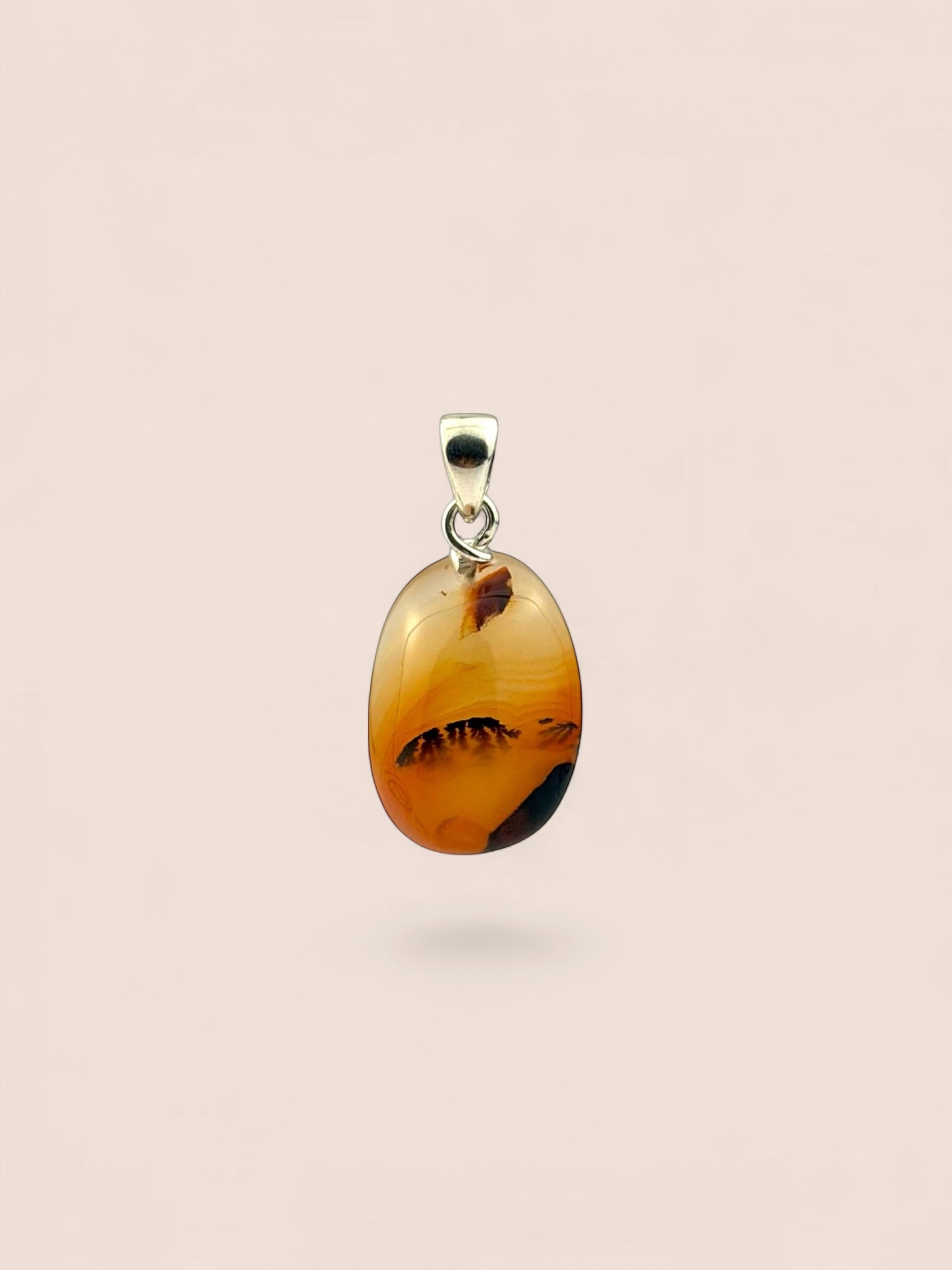 Agate Pendant 114