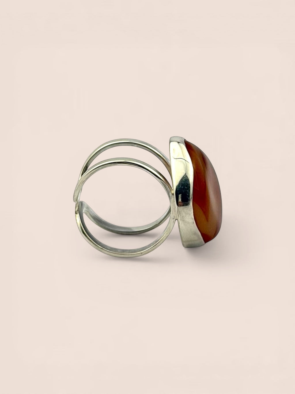 Handmade 925 sterling silver ring with agate — Sribnyak Baroque Pearls