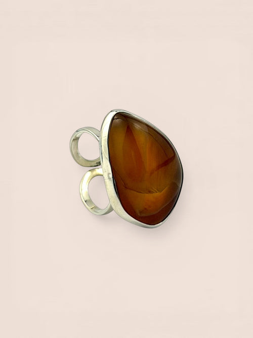 Handmade 925 sterling silver ring with agate — Sribnyak Baroque Pearls
