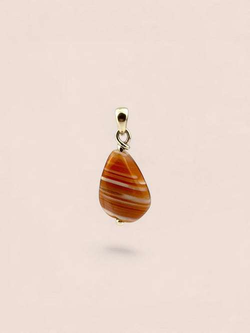 Handmade 925 sterling silver pendant with agate — Sribnyak Baroque Pearls