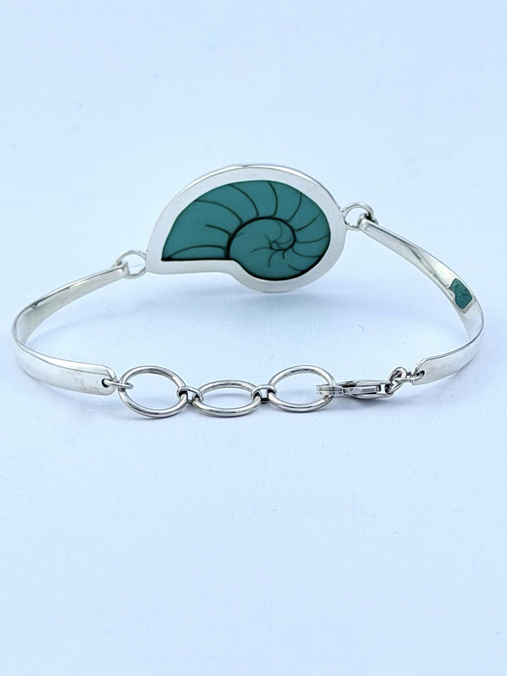 Handmade 925 sterling silver bracelet with a turquoise nautilus shell — Sribnyak Baroque Pearls