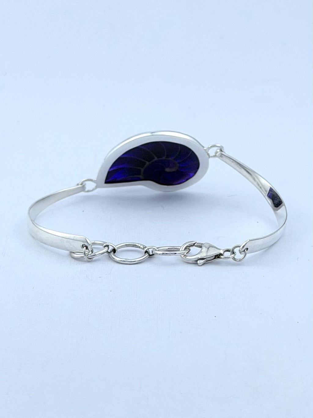 Handmade 925 sterling silver bracelet with a purple nautilus shell — Sribnyak Baroque Pearls