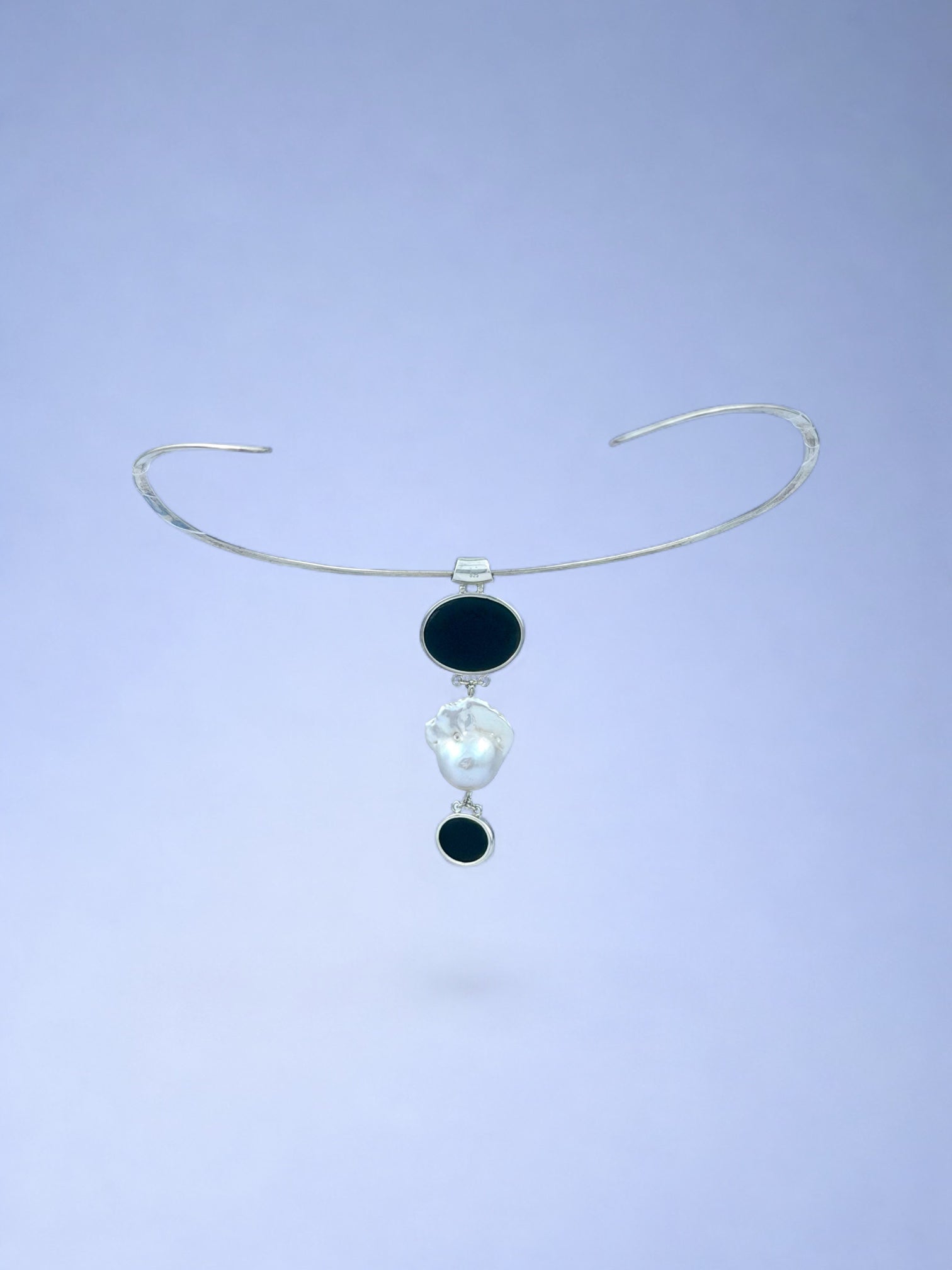 Dafna Pendant v1