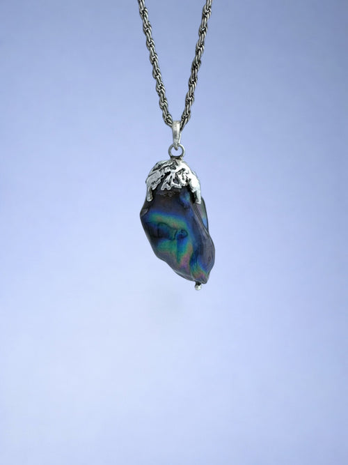 Handmade 925 sterling silver pendant with black peacock pearl — Sribnyak Baroque Pearls