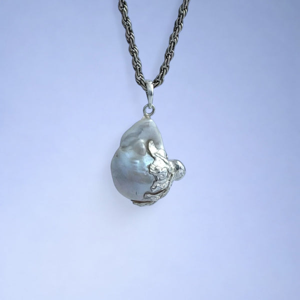 Dewdrop Pendant