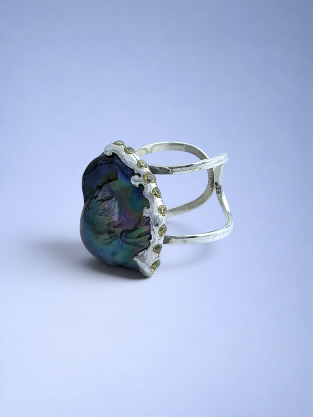 Handmade 925 sterling silver ring with black peacock pearl & citrine — Sribnyak Baroque Pearls