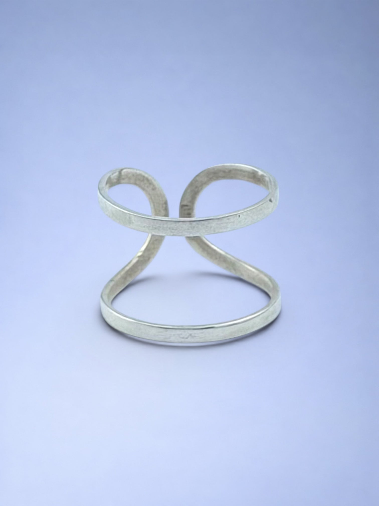 Handmade solid 925 sterling silver ring — Sribnyak Baroque Pearls, made in Bali