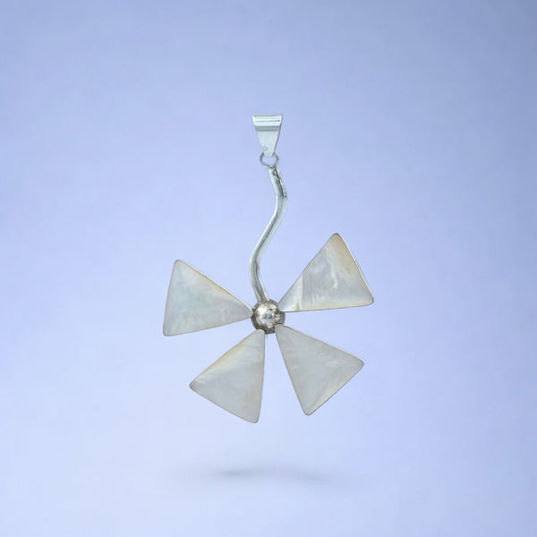 Bow Pendant Big