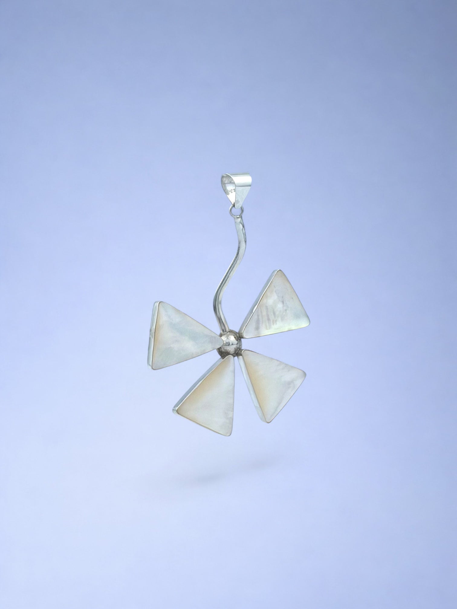 Handmade 925 sterling silver pendant with mother of pearl — Sribnyak Baroque Pearls