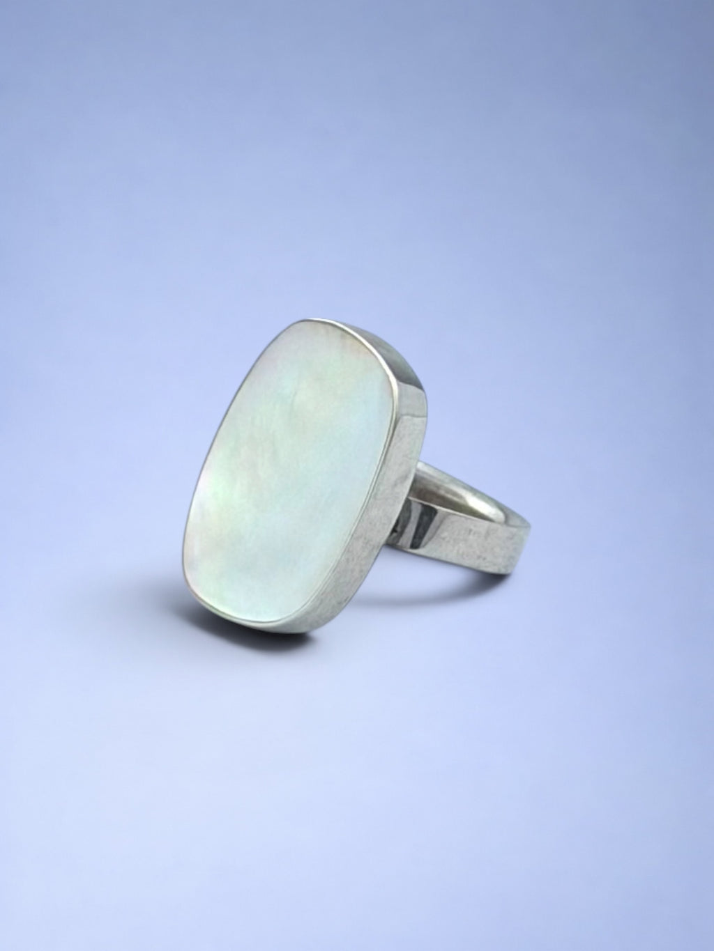 Handmade 925 sterling silver ring with mother of pearl — Sribnyak Baroque Pearls