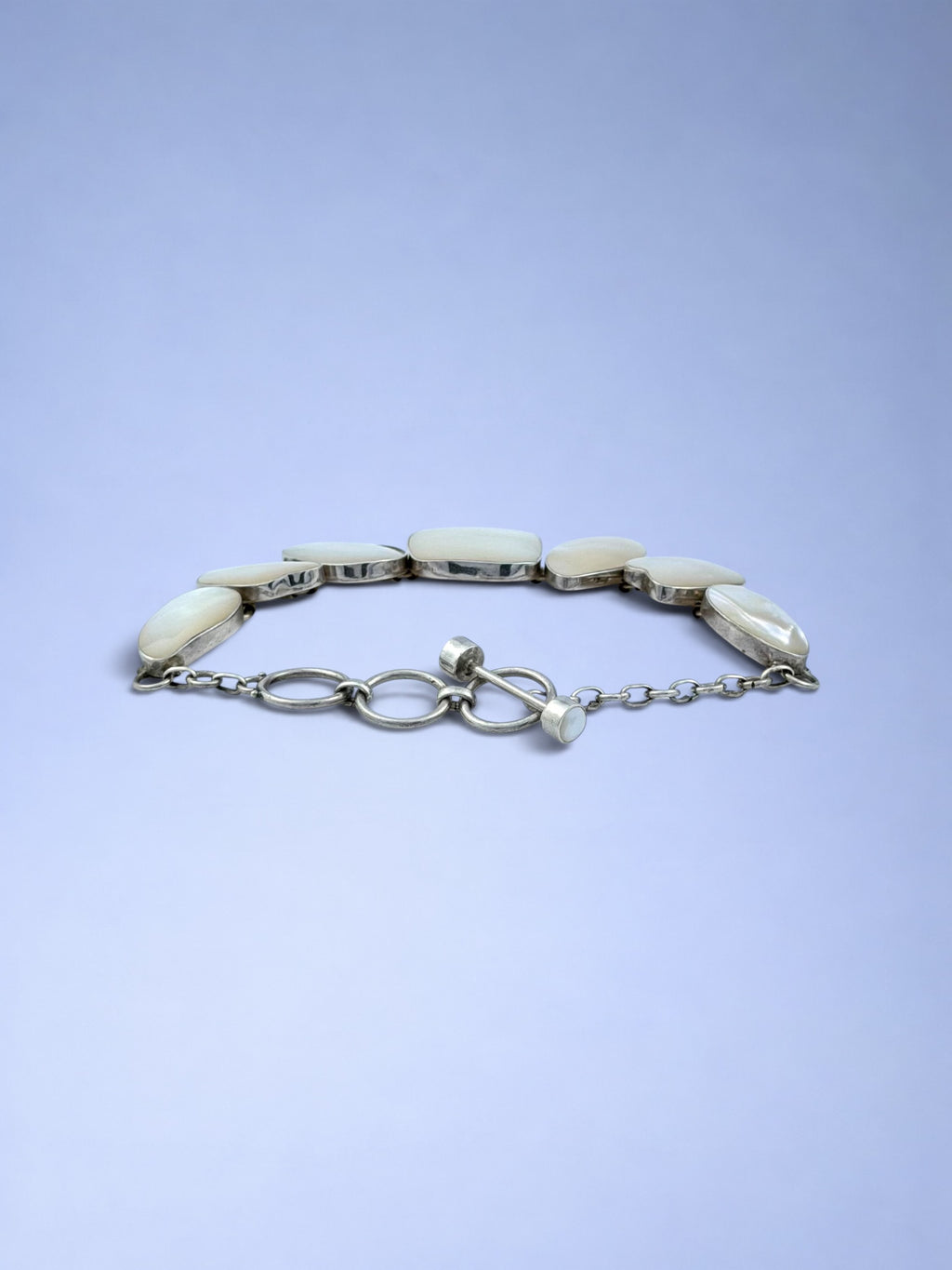 Handmade 925 sterling silver bracelet with mother of pearl — Sribnyak Baroque Pearls