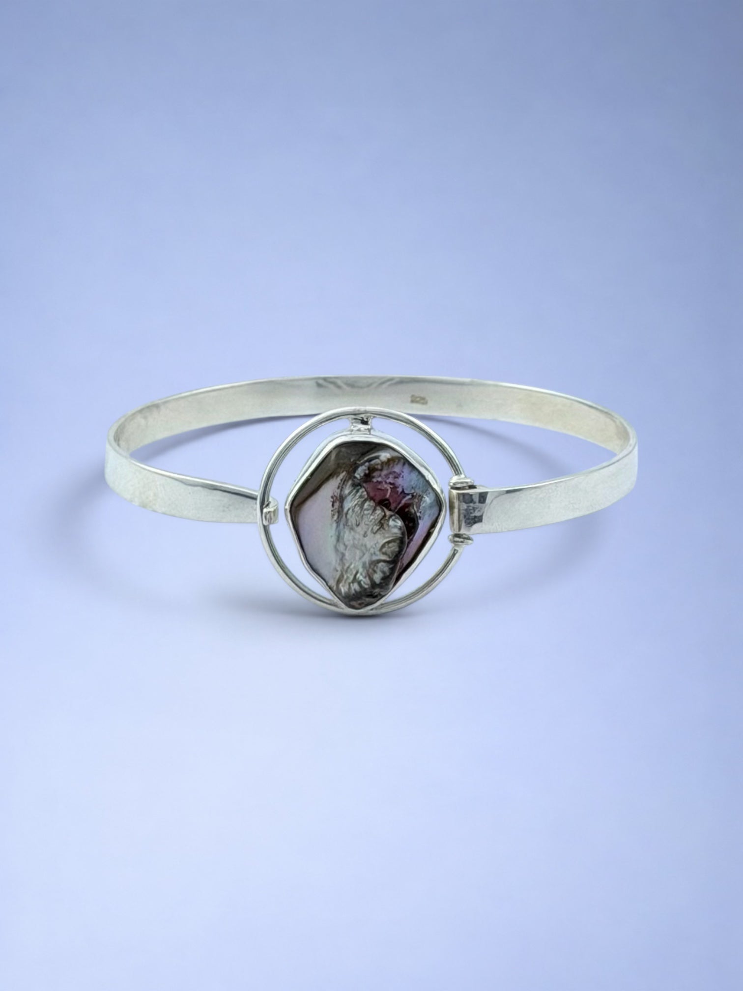 Handmade 925 sterling silver bracelet with lutraria shell — Sribnyak Baroque Pearls