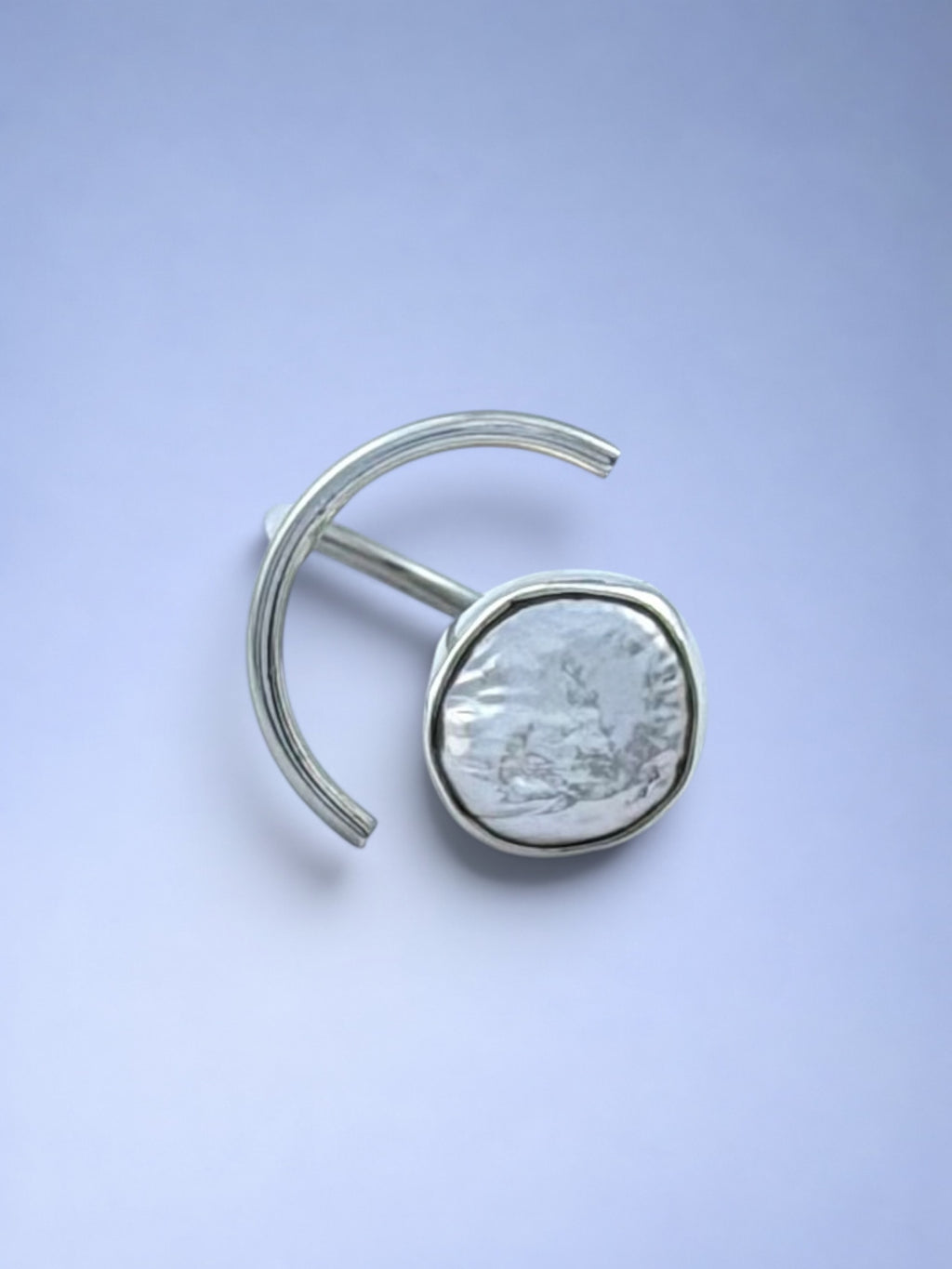 Handmade 925 sterling silver ring with baroque pearl — Sribnyak Baroque Pearls
