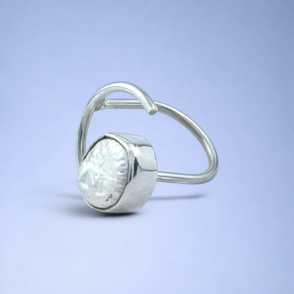 Moon Pearl Ring v2