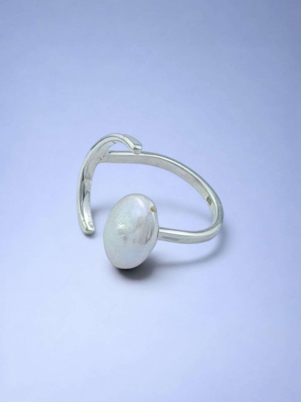 Handmade 925 sterling silver ring with baroque pearl — Sribnyak Baroque Pearls