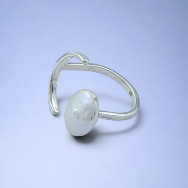 Moon Pearl Ring v3