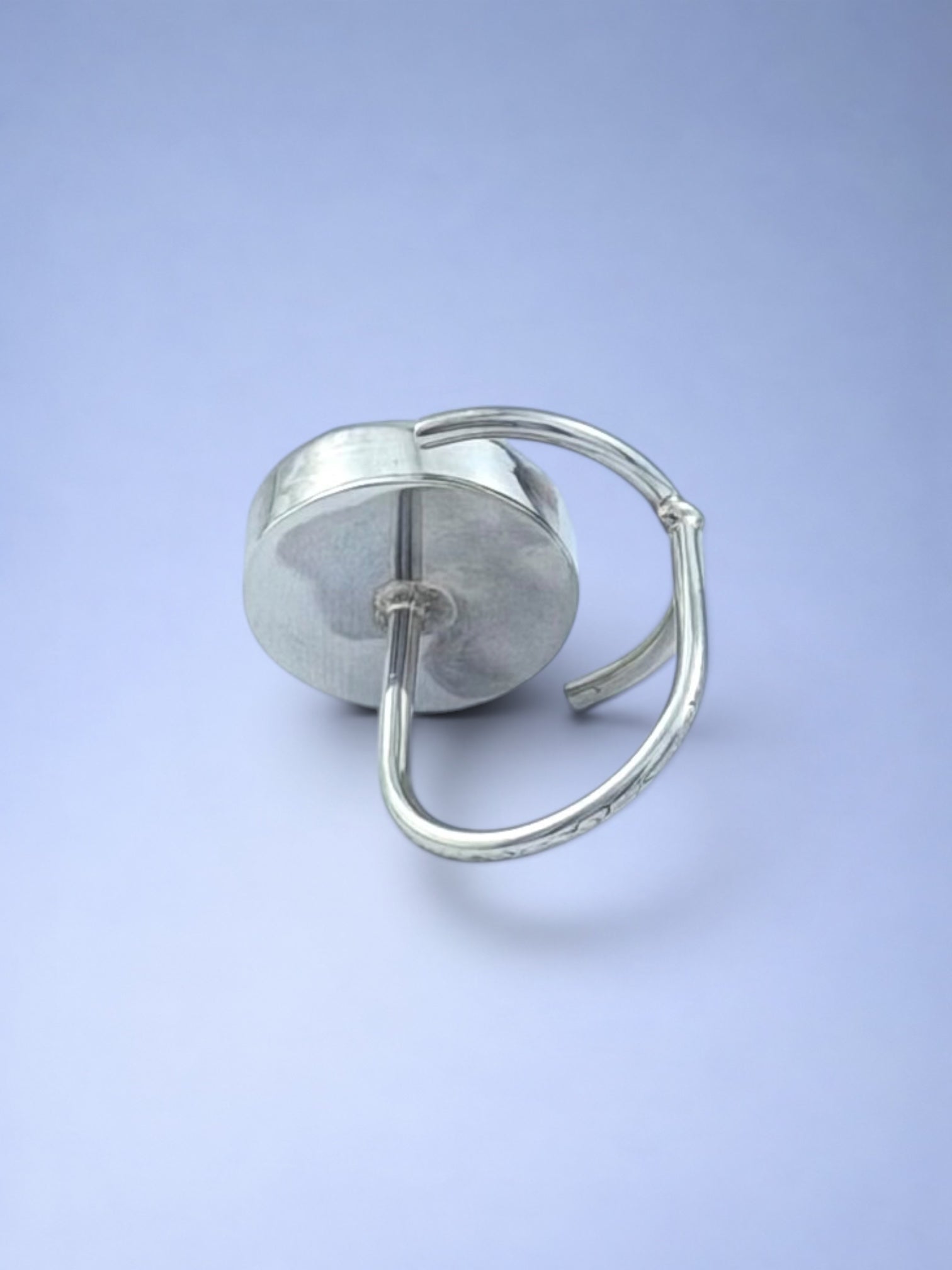 Handmade 925 sterling silver ring with baroque pearl — Sribnyak Baroque Pearls